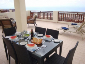 First floor 2 bedroom apartment, large balcony, amazing sea views, communal pool